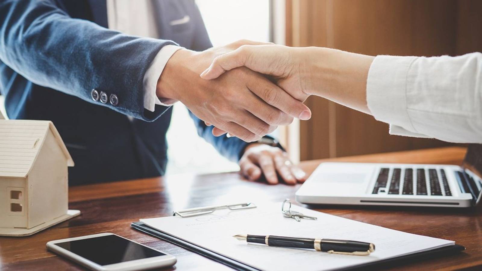 intermédiaire en opération de banque - Pixel Courtage 